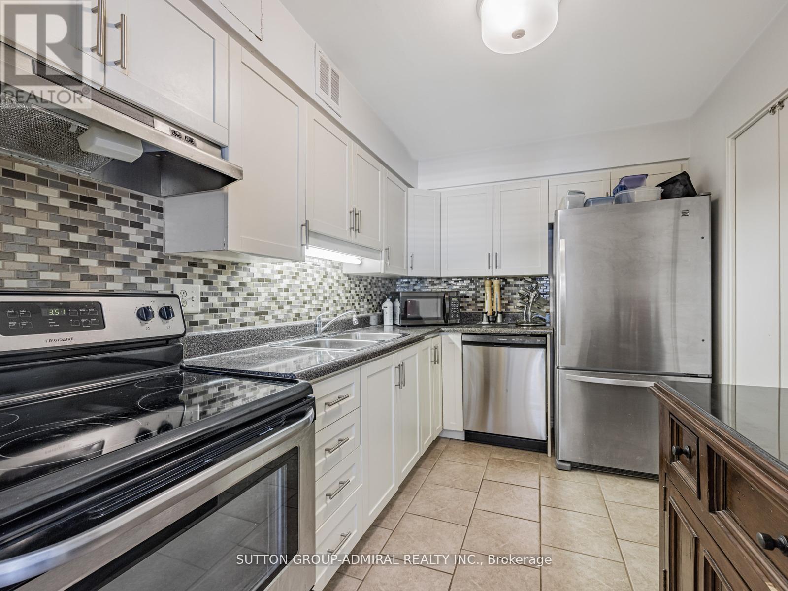 108 - 80 Inverlochy Boulevard, Markham, Ontario  L3T 4P3 - Photo 9 - N12944998