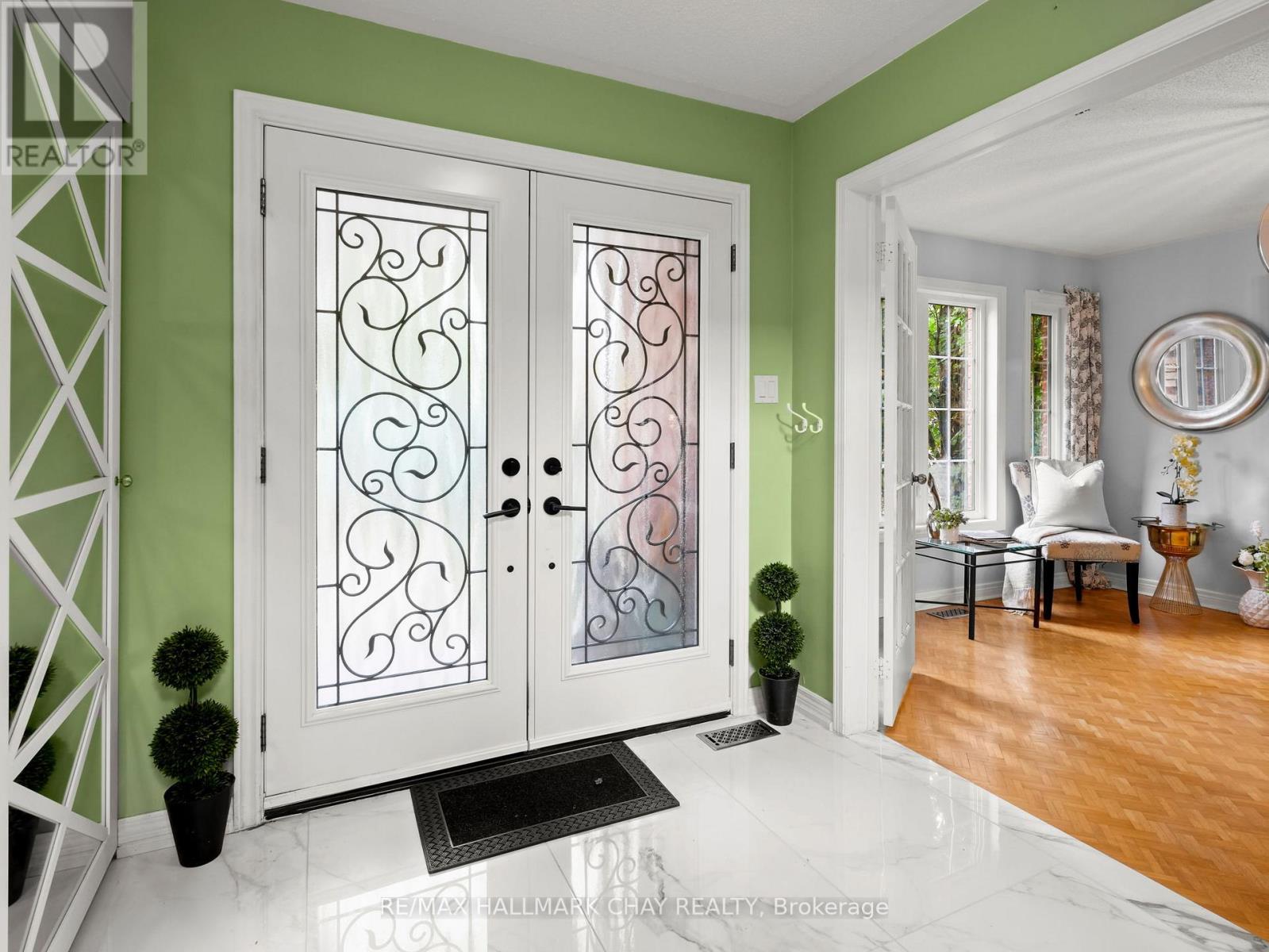 19 Darling Crescent, New Tecumseth, Ontario  L9R 1P7 - Photo 5 - N12945006