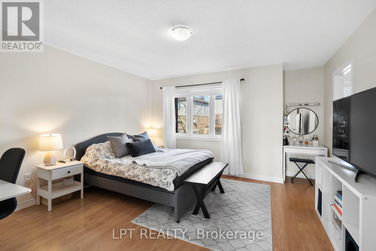 117 Taucar Gate, Bradford West Gwillimbury (Bradford), Ontario  L3Z 0V8 - Photo 13 - N12945014