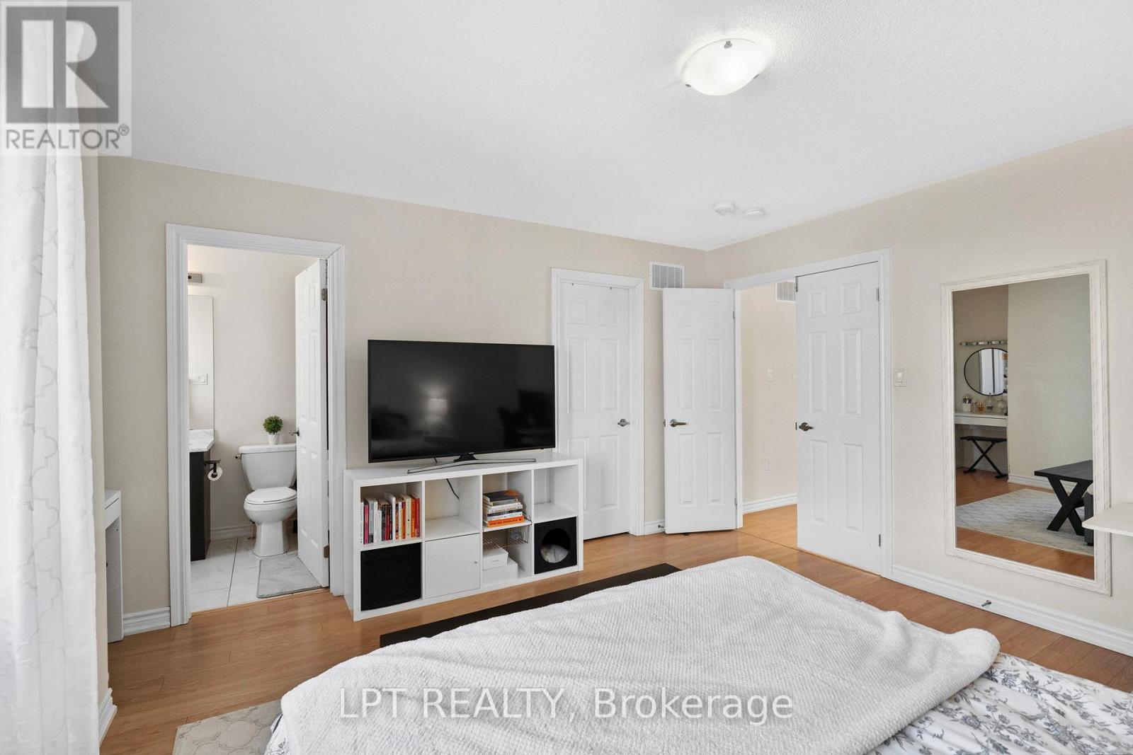 117 Taucar Gate, Bradford West Gwillimbury (Bradford), Ontario  L3Z 0V8 - Photo 14 - N12945014