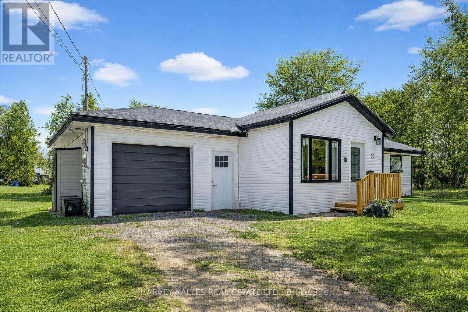 22 SECOND STREET, Georgina, Ontario