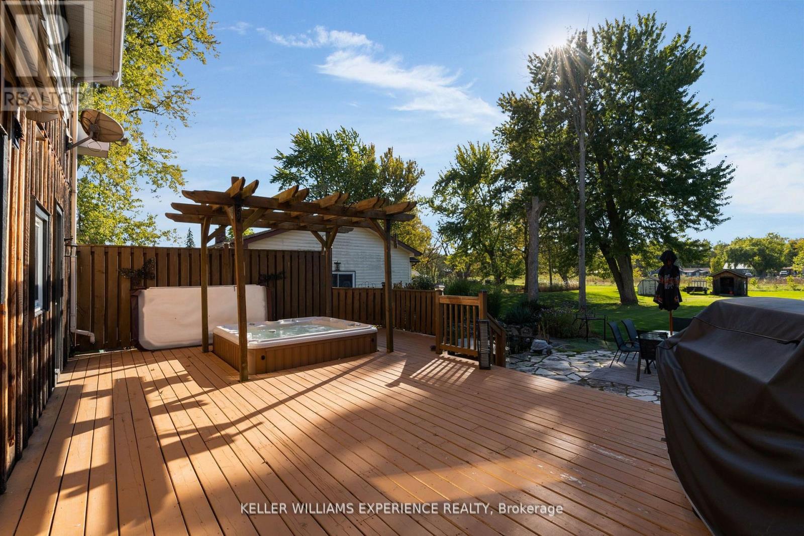 228 Bayshore Road, Innisfil (Churchill), Ontario  L0L 1K0 - Photo 13 - N12945184