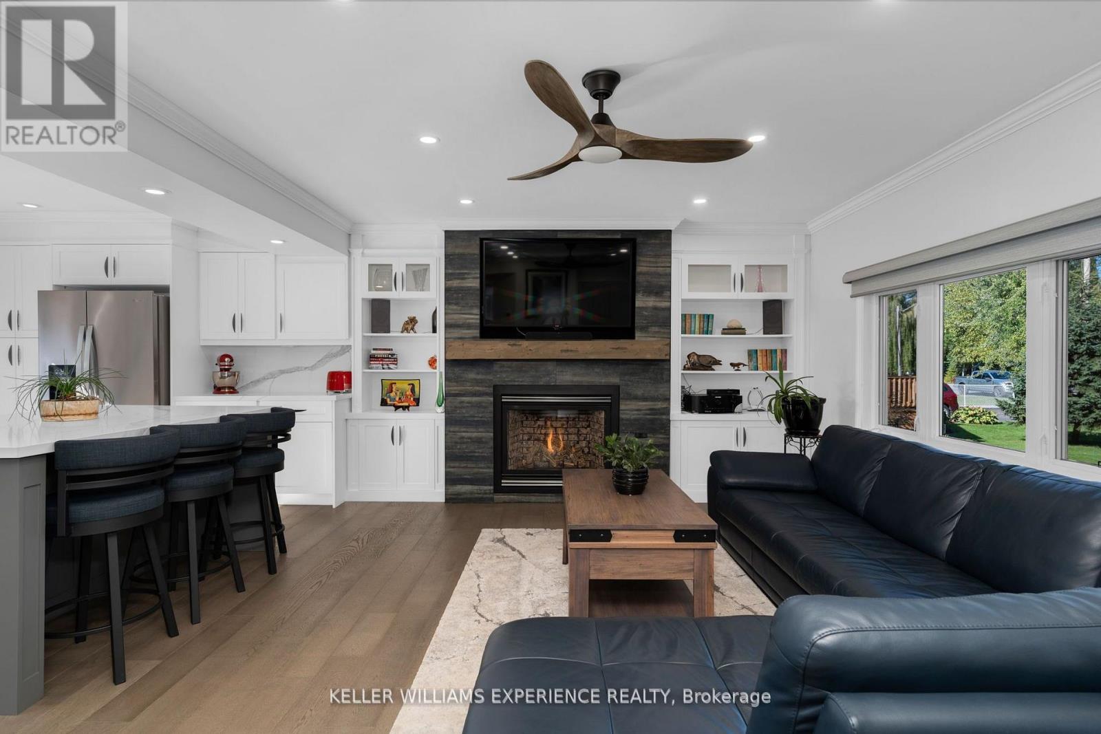 228 Bayshore Road, Innisfil (Churchill), Ontario  L0L 1K0 - Photo 5 - N12945184