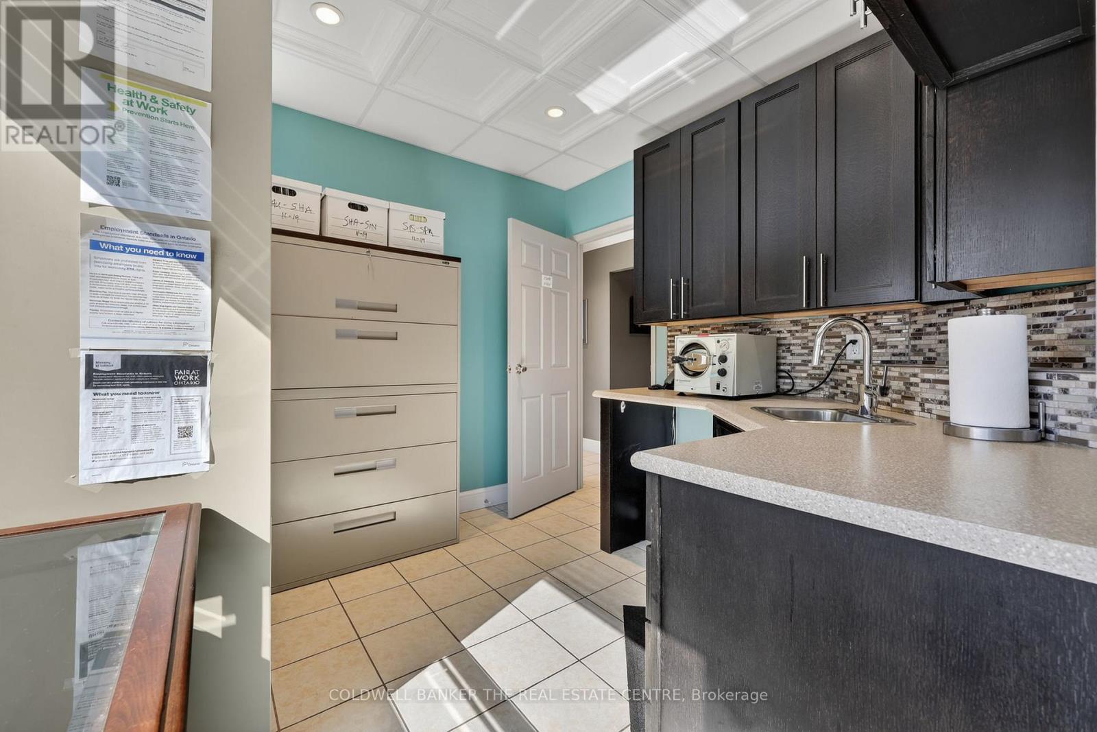 309 - 712 Davis Drive, Newmarket, Ontario  L3Y 8C3 - Photo 11 - N12945300