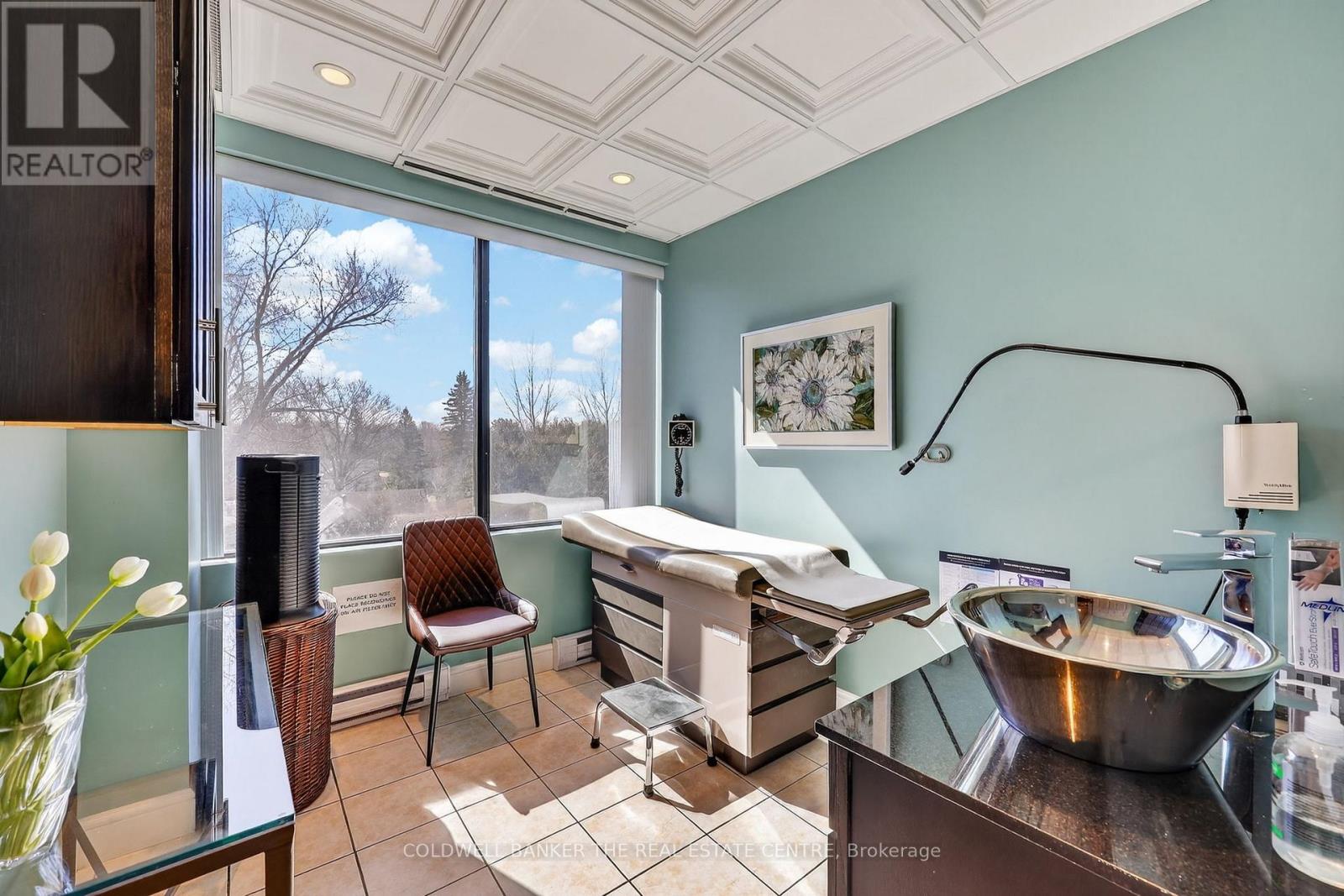 309 - 712 Davis Drive, Newmarket, Ontario  L3Y 8C3 - Photo 13 - N12945300