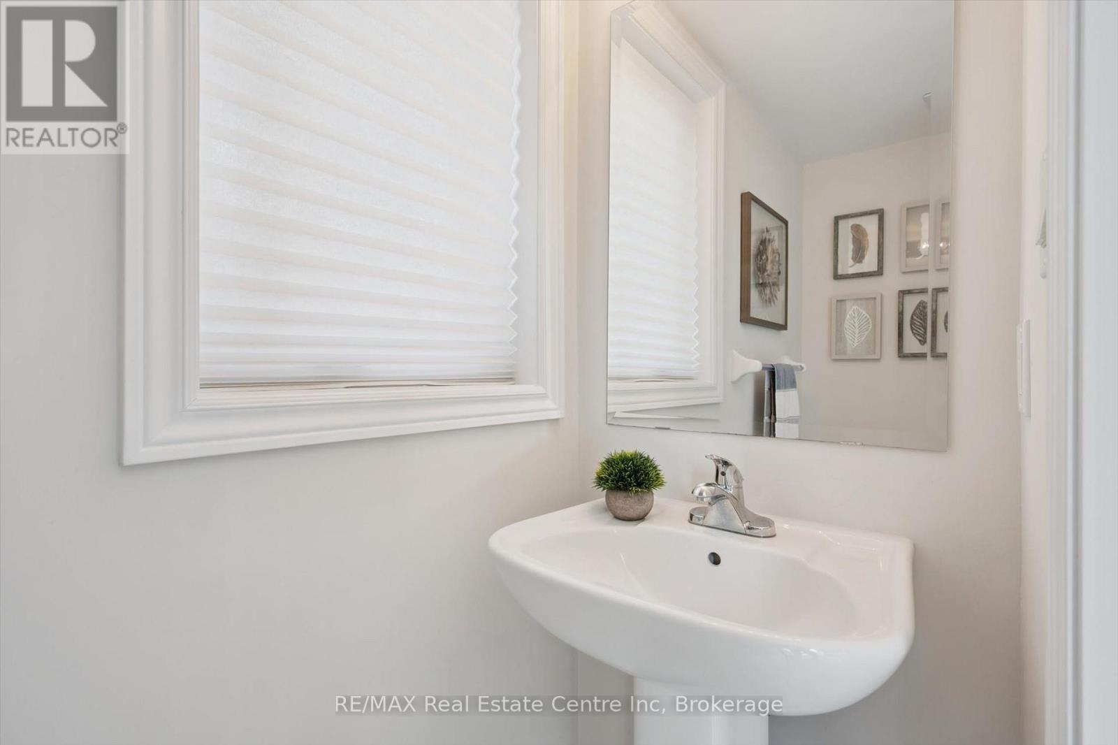 9 - 126 Watson Parkway N, Guelph, Ontario  N1E 0P6 - Photo 16 - X12945230