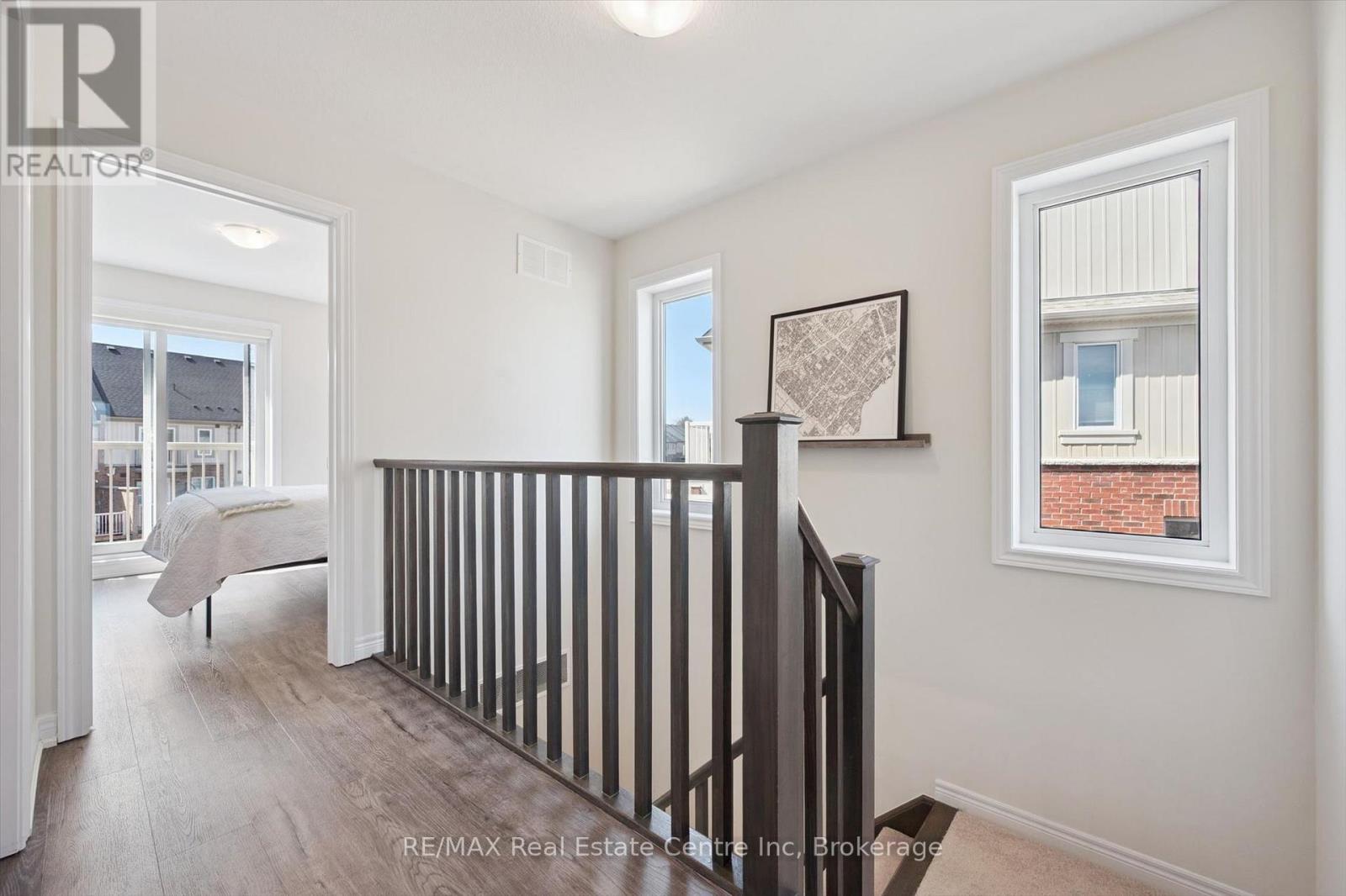 9 - 126 Watson Parkway N, Guelph, Ontario  N1E 0P6 - Photo 19 - X12945230