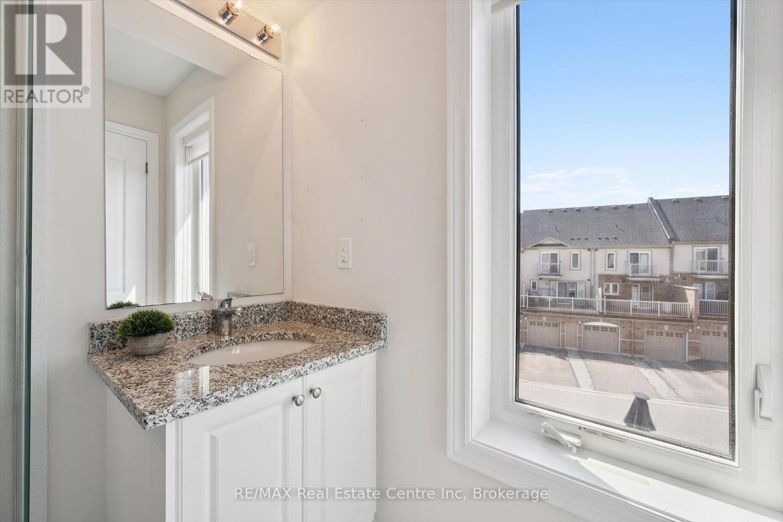 9 - 126 Watson Parkway N, Guelph, Ontario  N1E 0P6 - Photo 23 - X12945230