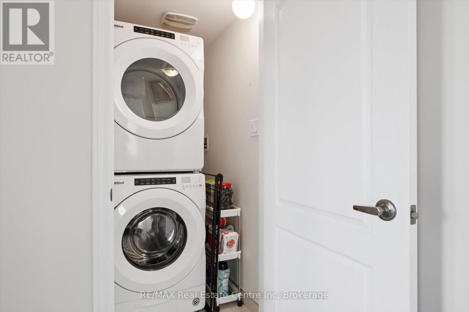 9 - 126 Watson Parkway N, Guelph, Ontario  N1E 0P6 - Photo 29 - X12945230