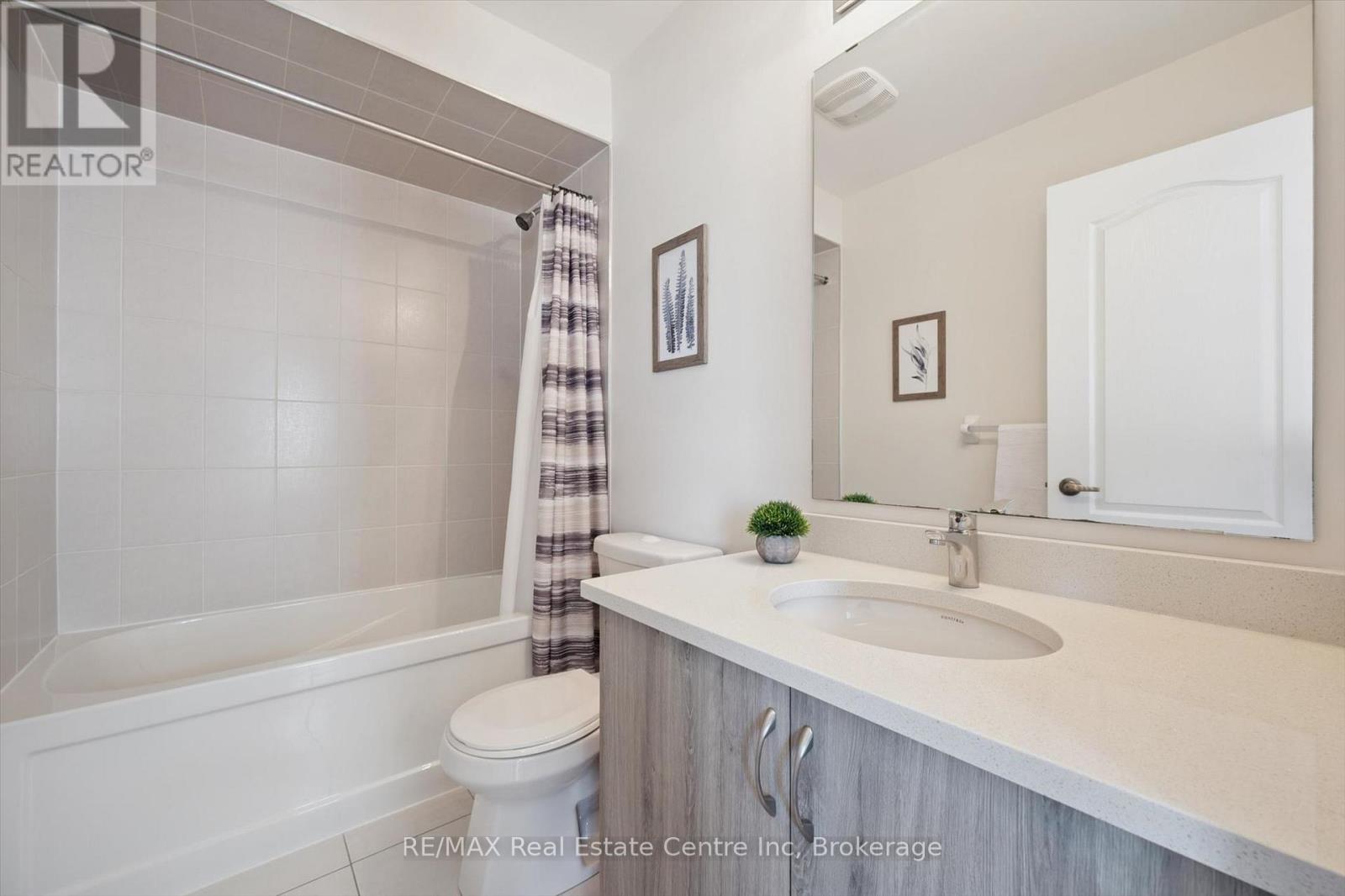 9 - 126 Watson Parkway N, Guelph, Ontario  N1E 0P6 - Photo 28 - X12945230