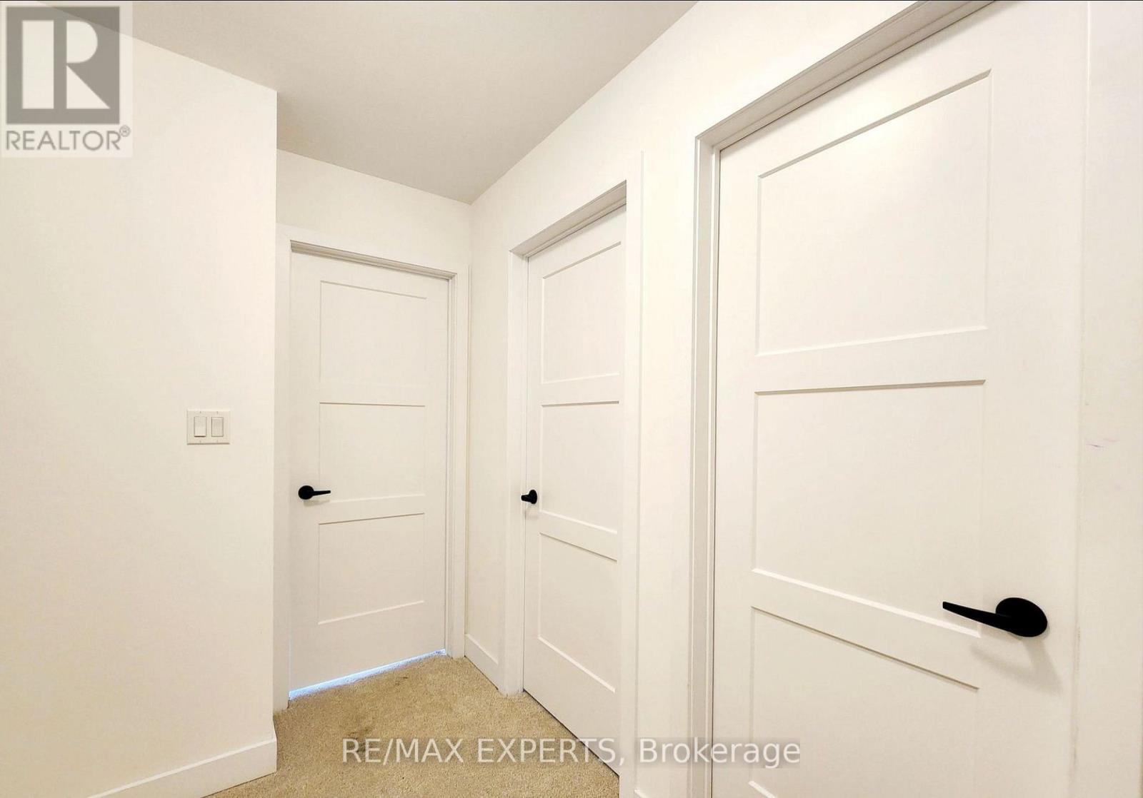 32 Silo Mews, Barrie, Ontario  L9J 0C2 - Photo 12 - S12945146