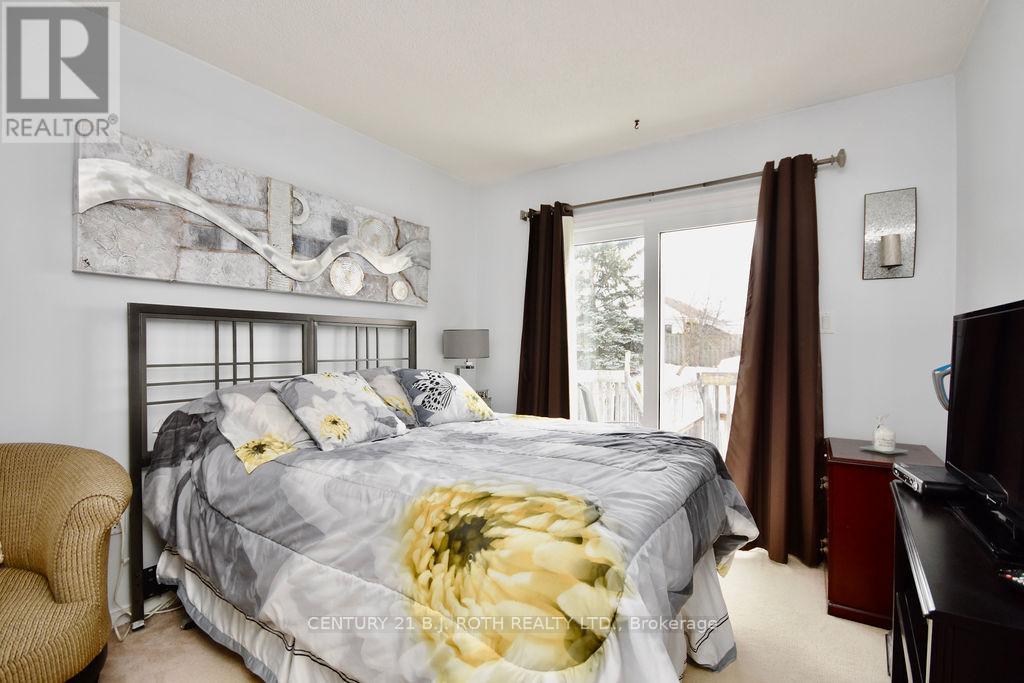 47 D'ambrosio Drive, Barrie (Painswick North), Ontario  L4N 6V6 - Photo 8 - S12945258