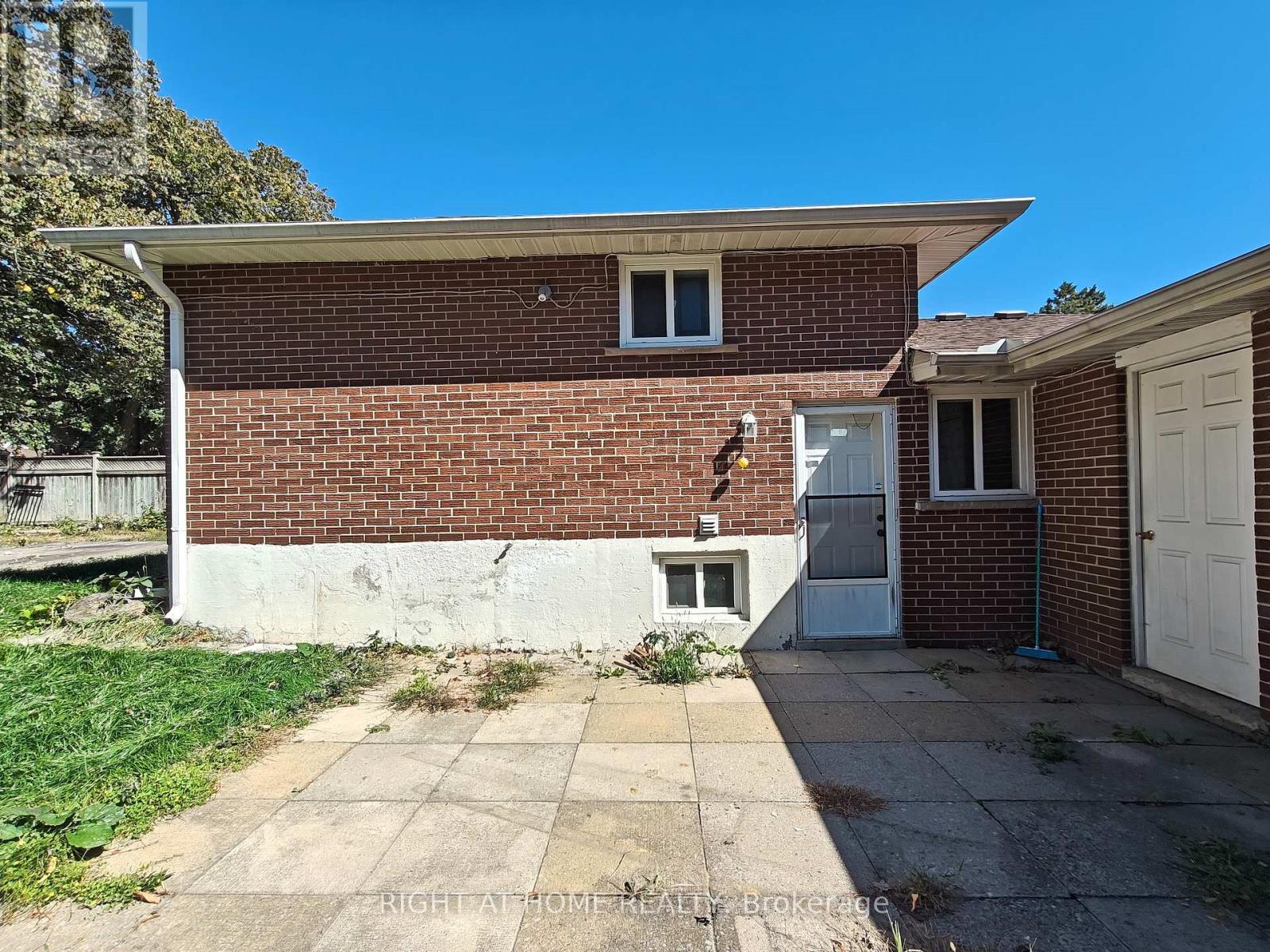 182 Mcnicoll Avenue, Toronto, Ontario  M2N 3K7 - Photo 2 - C12832124