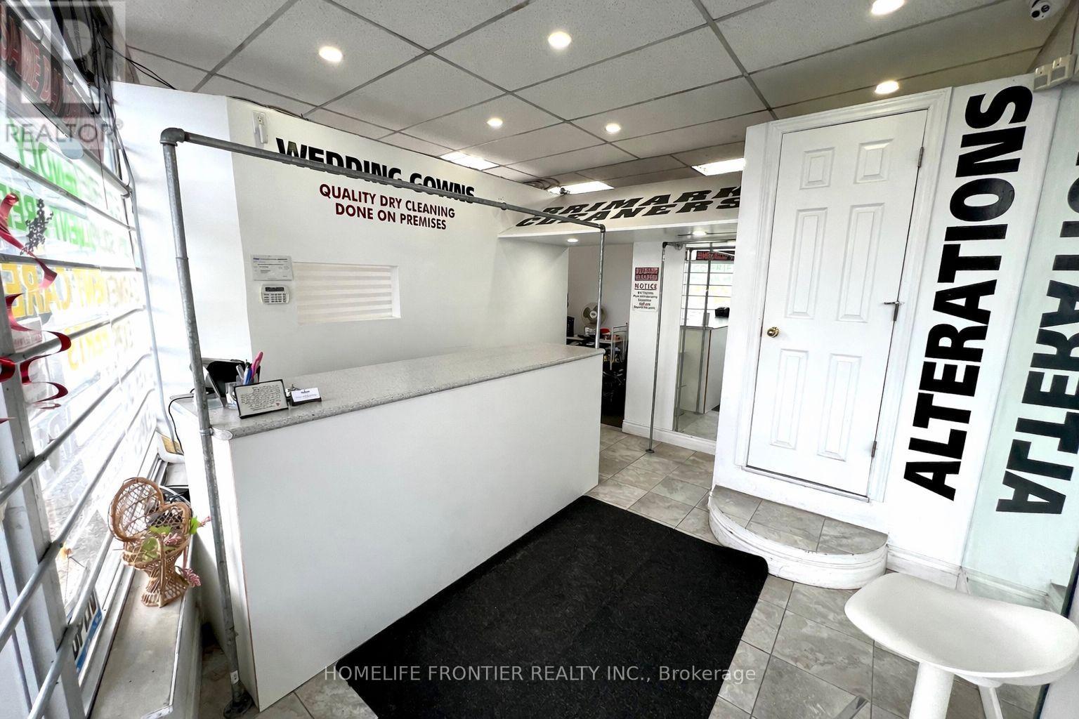 677a Markham Road, Toronto, Ontario  M1H 2A4 - Photo 5 - E12938578