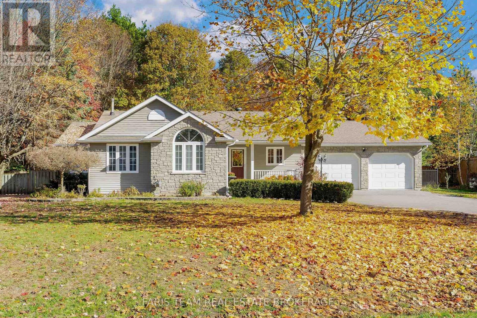 21 Maryjane Road, Tiny, Ontario  L0L 2T0 - Photo 3 - S12729538