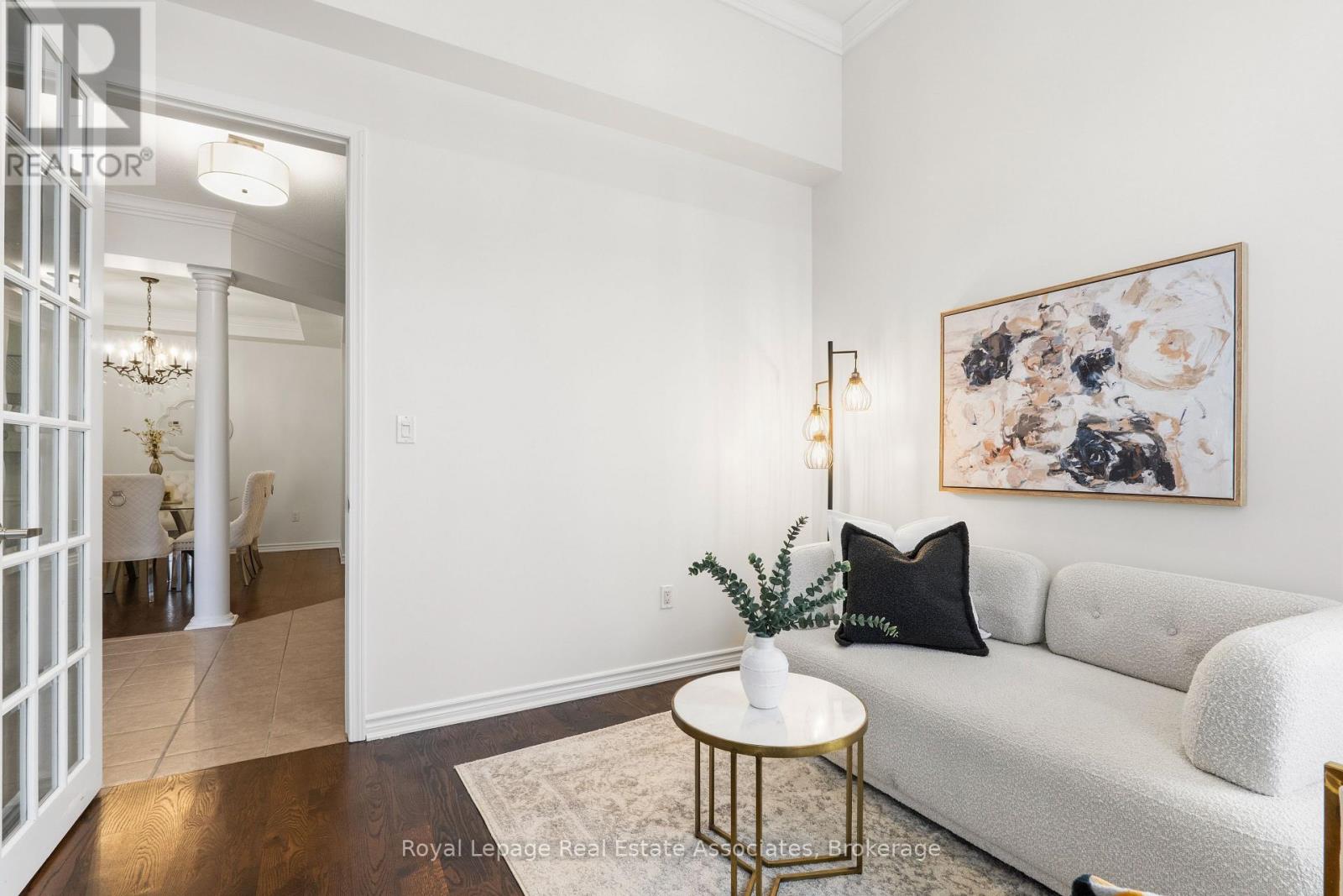 291 Silver Court, Milton, Ontario  L9T 0N6 - Photo 6 - W12944248