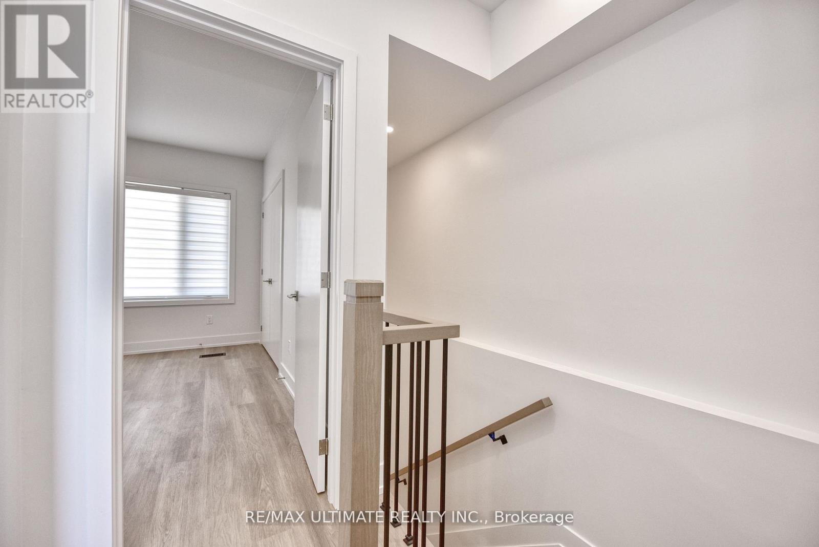 Laneway - 385 Mcroberts Avenue, Toronto, Ontario  M6E 4R1 - Photo 11 - W12944894