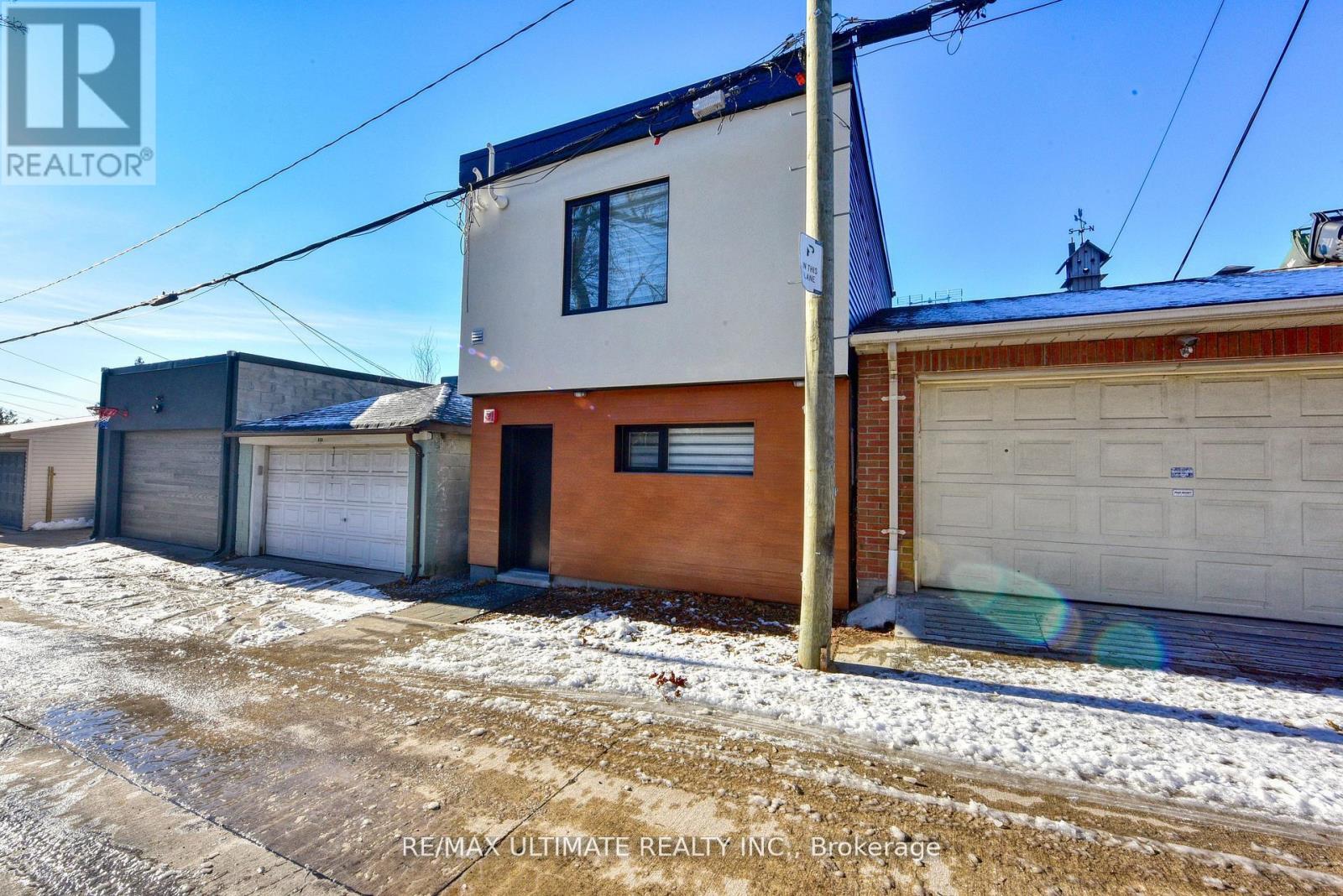 Laneway - 385 Mcroberts Avenue, Toronto, Ontario  M6E 4R1 - Photo 20 - W12944894