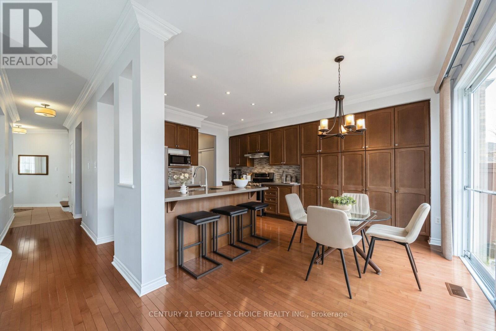 7107 Appletree Lane, Mississauga, Ontario  L5W 1W5 - Photo 16 - W12944912