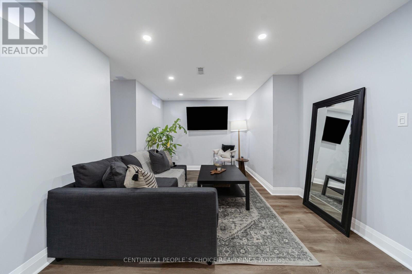 7107 Appletree Lane, Mississauga, Ontario  L5W 1W5 - Photo 44 - W12944912