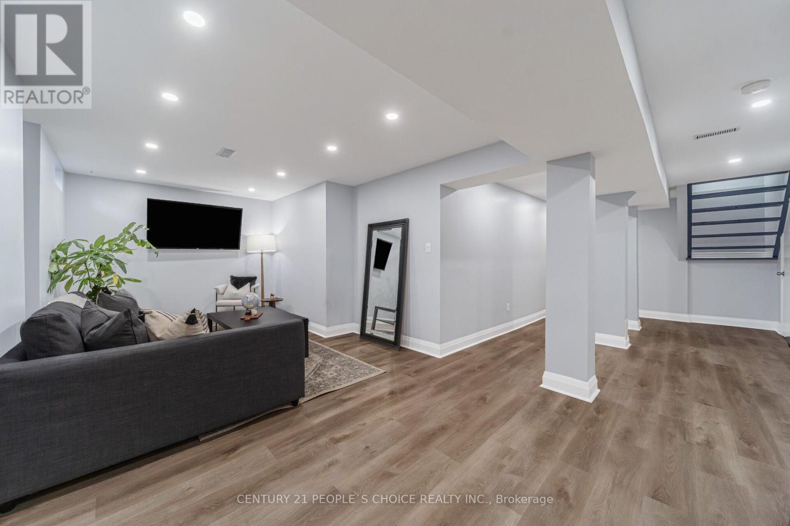 7107 Appletree Lane, Mississauga, Ontario  L5W 1W5 - Photo 45 - W12944912