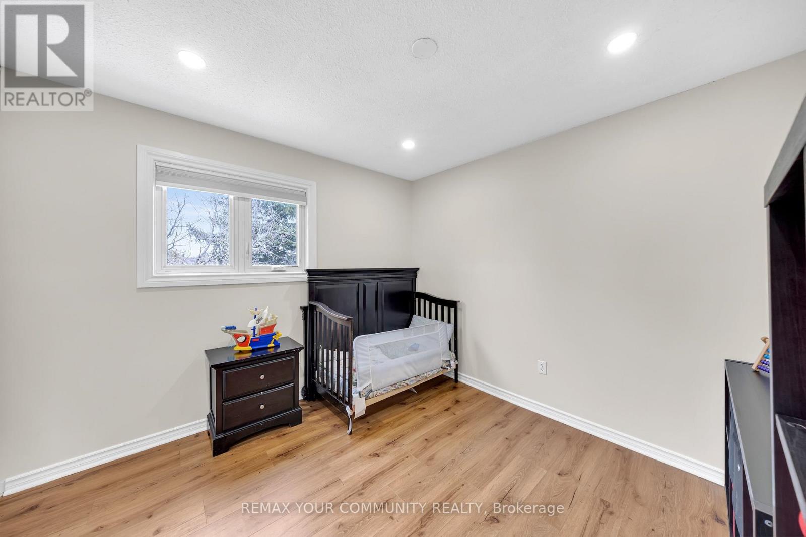 22 Madelaine Crescent, Brampton, Ontario  L6S 2Y9 - Photo 20 - W12944916