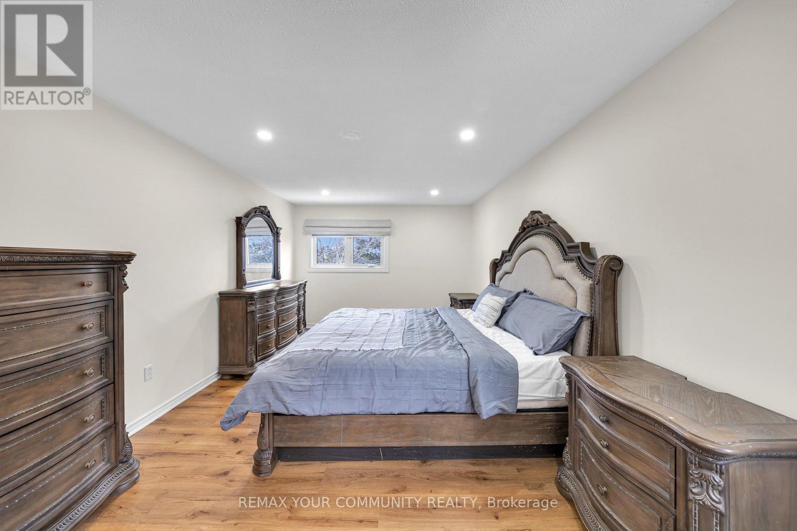 22 Madelaine Crescent, Brampton, Ontario  L6S 2Y9 - Photo 21 - W12944916