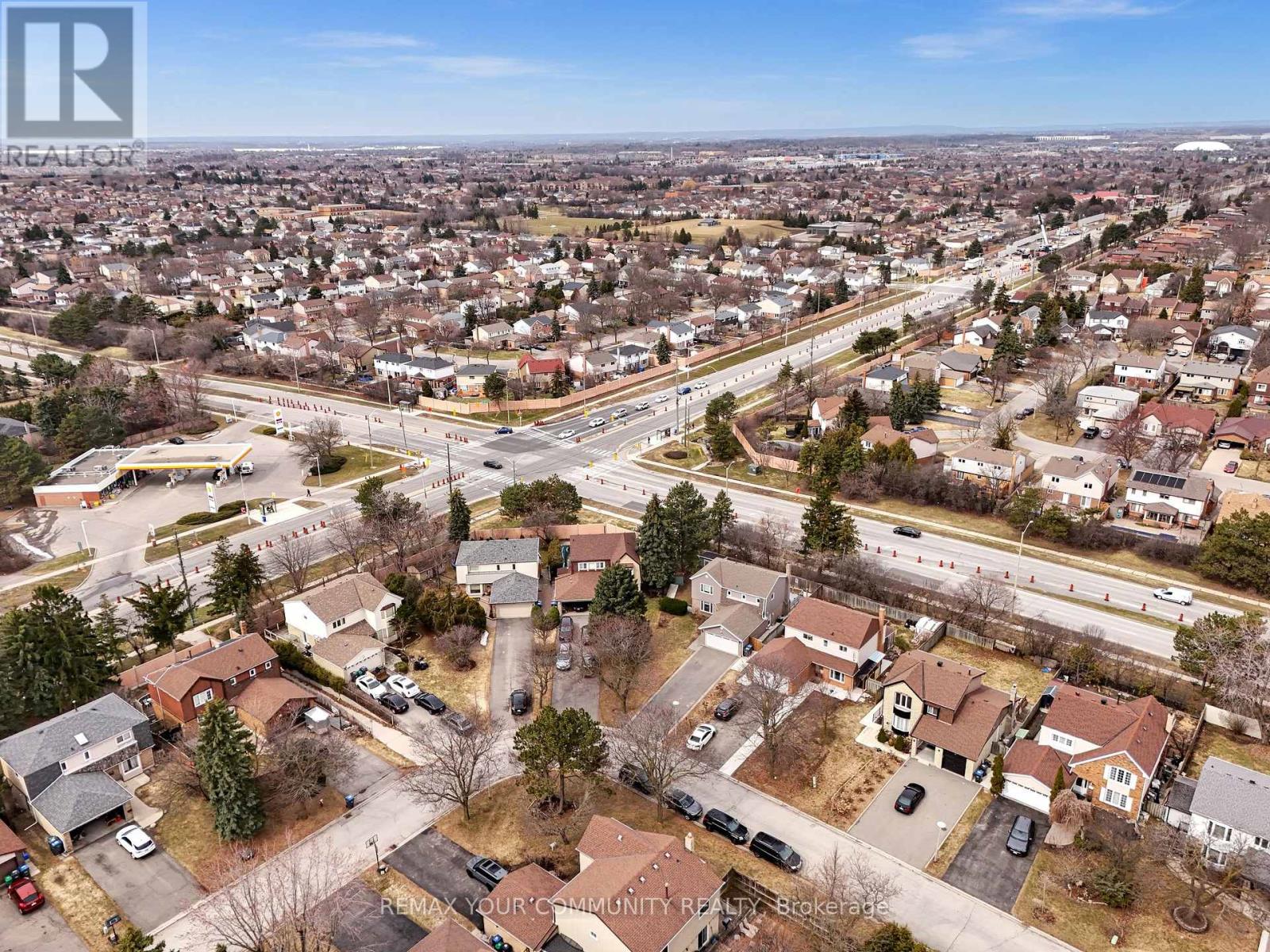 22 Madelaine Crescent, Brampton, Ontario  L6S 2Y9 - Photo 36 - W12944916