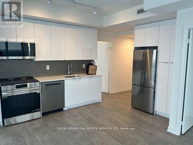 1703 - 225 Malta Avenue, Brampton, Ontario  L6Y 6H8 - Photo 2 - W12944936