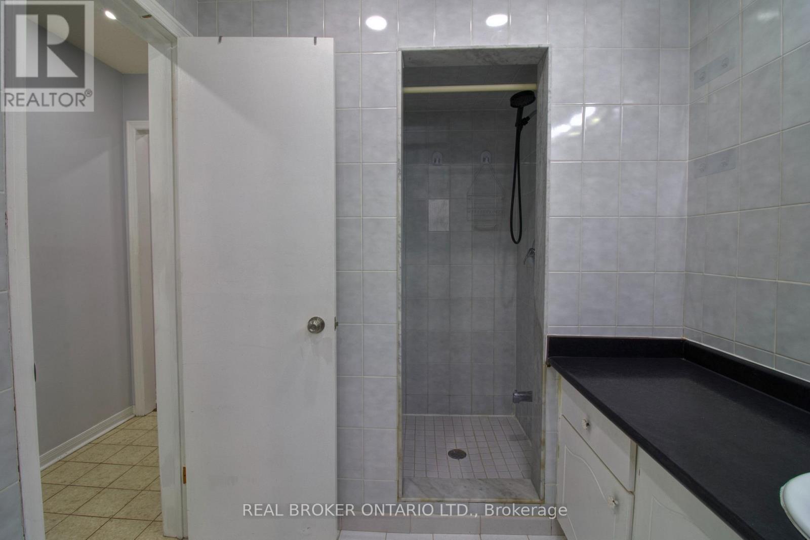 Ground - 25 Panorama Crescent, Brampton, Ontario  L6S 3T7 - Photo 15 - W12944940