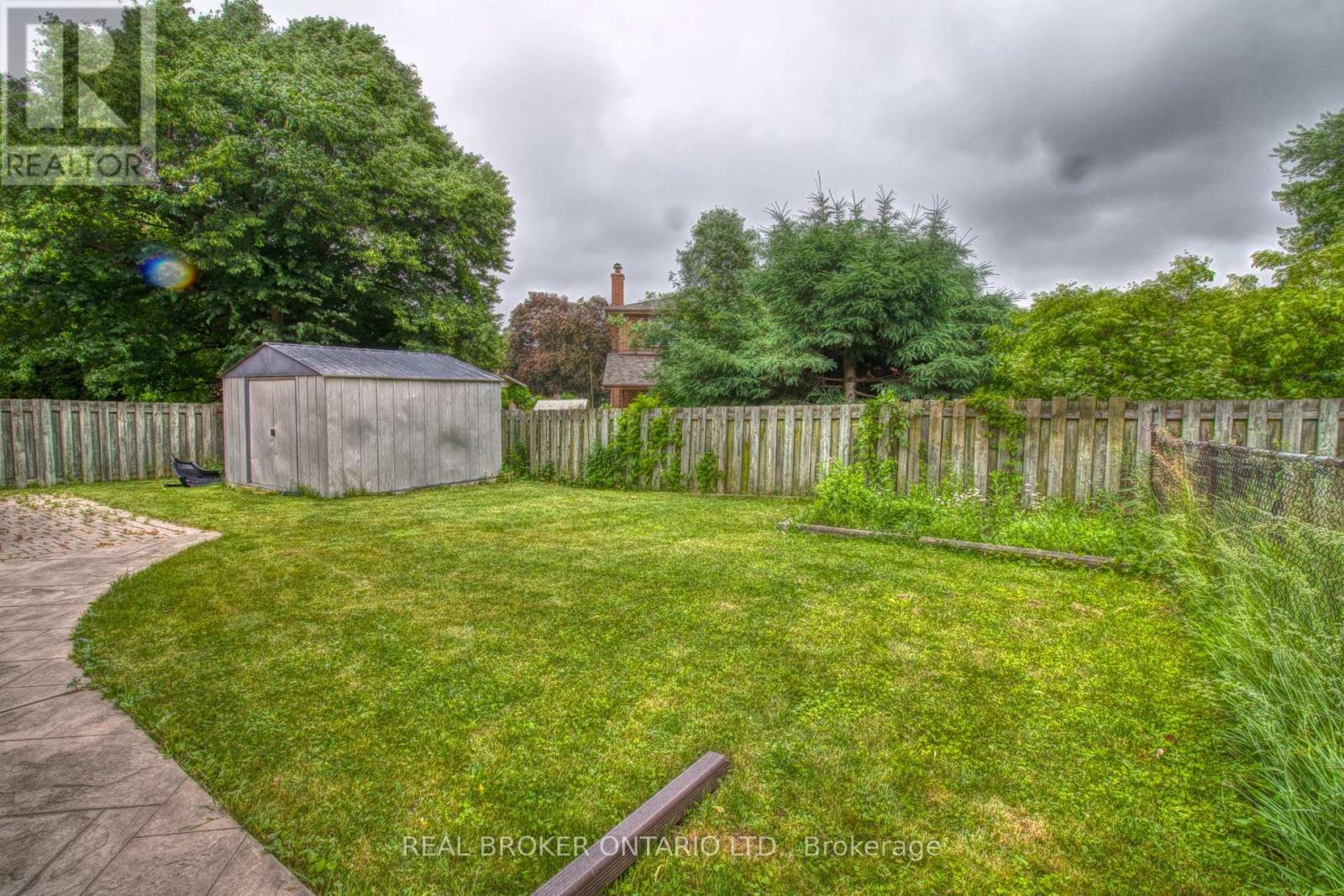 Ground - 25 Panorama Crescent, Brampton, Ontario  L6S 3T7 - Photo 17 - W12944940