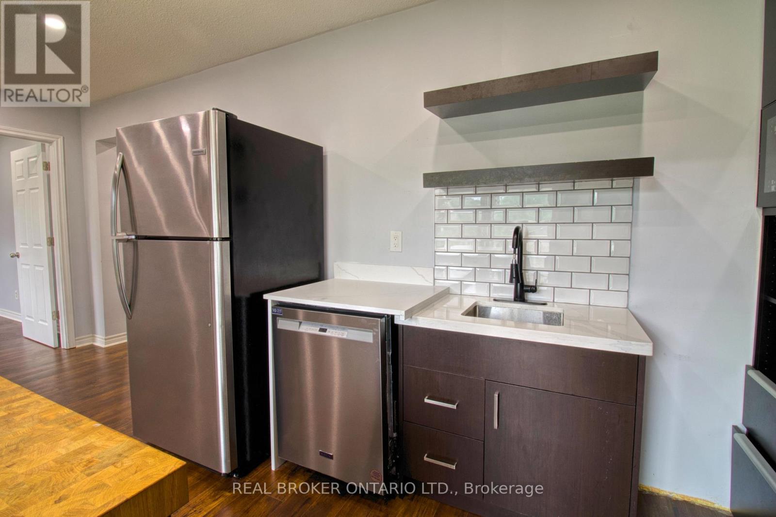 Ground - 25 Panorama Crescent, Brampton, Ontario  L6S 3T7 - Photo 9 - W12944940