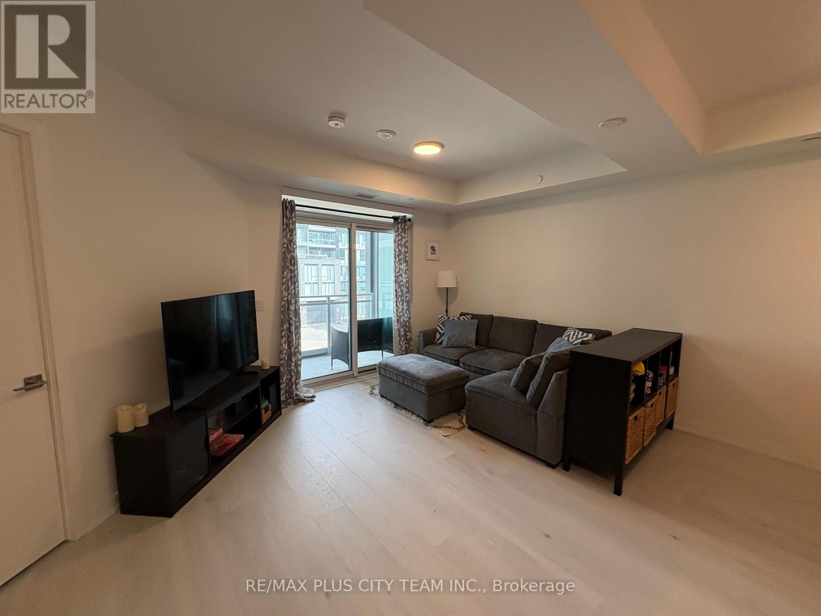 345 - 2501 Saw Whet Boulevard, Oakville, Ontario  L6M 5N2 - Photo 2 - W12944996