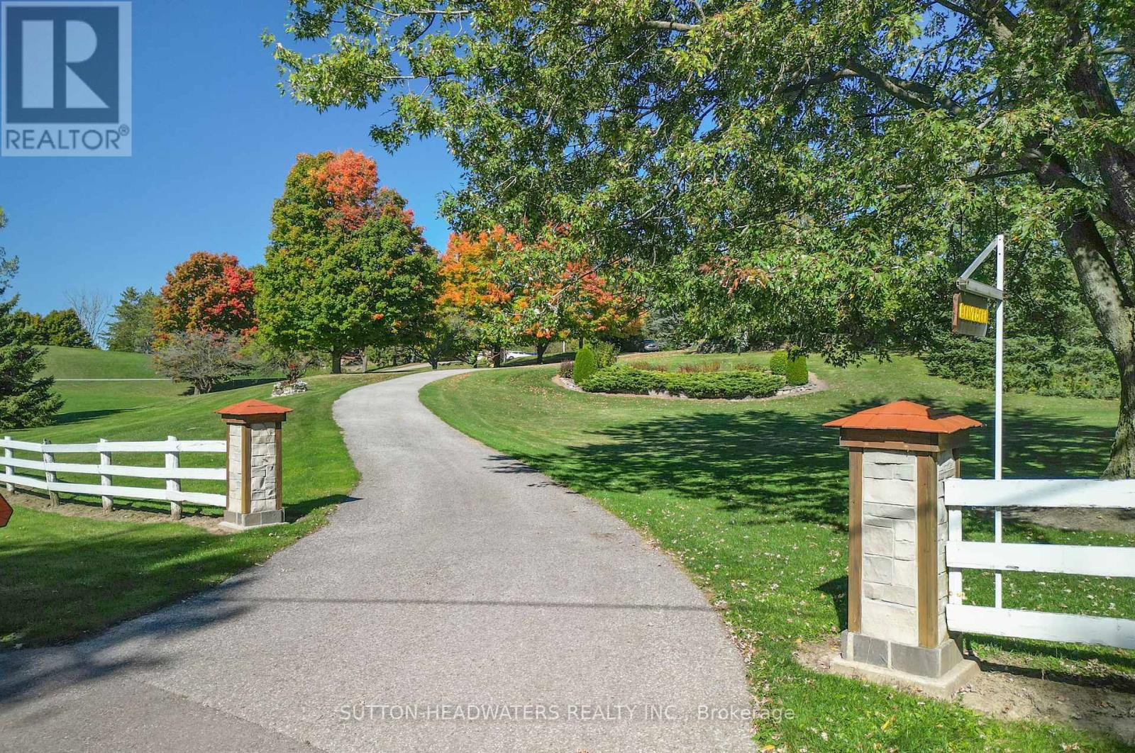 16735 Mississauga Road, Caledon, Ontario  L7K 1M8 - Photo 3 - W12945004