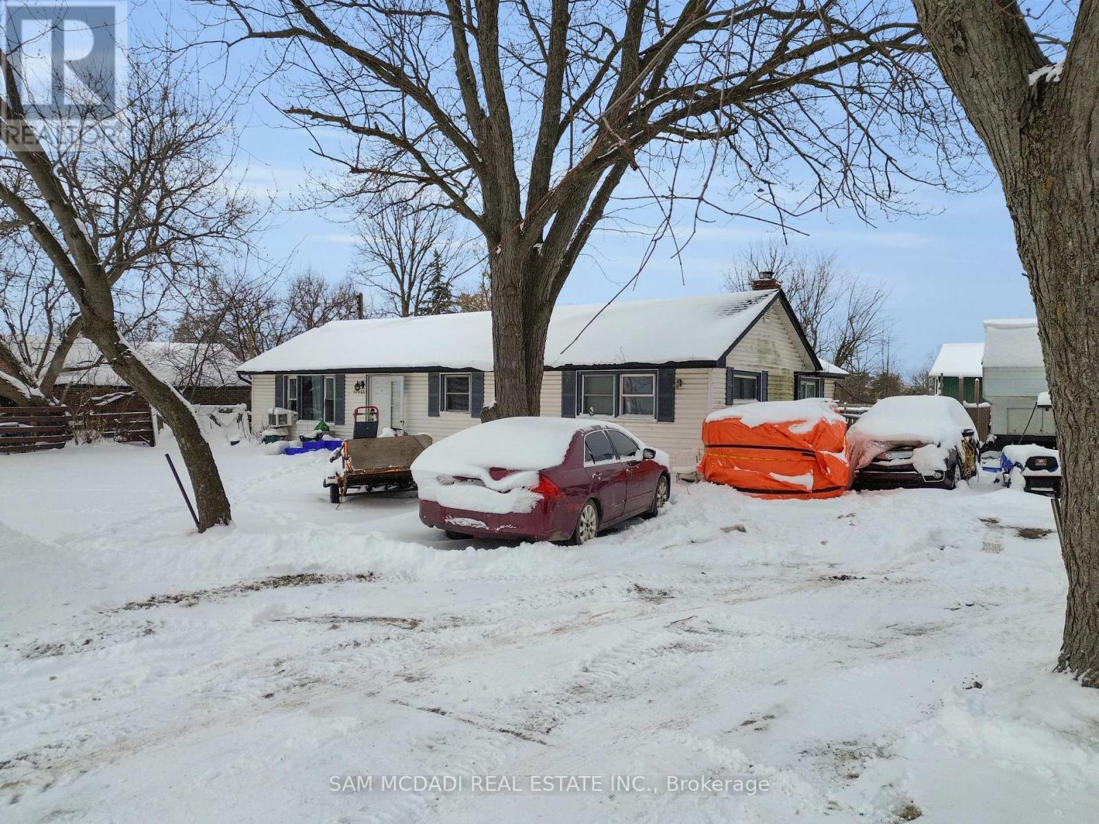 10043 Britannia Road, Milton, Ontario  L9T 7G5 - Photo 3 - W12945008