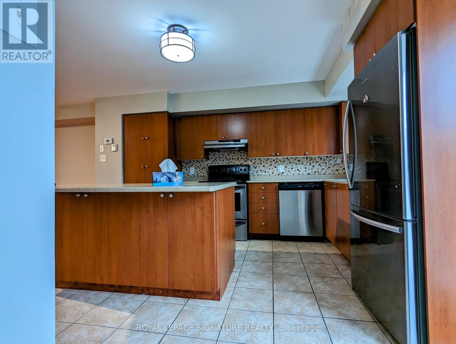 19 - 4861 Halfmoon Grove S, Mississauga, Ontario  L5M 7P7 - Photo 10 - W12945060