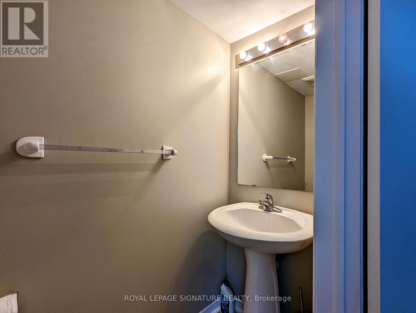 19 - 4861 Halfmoon Grove S, Mississauga, Ontario  L5M 7P7 - Photo 16 - W12945060