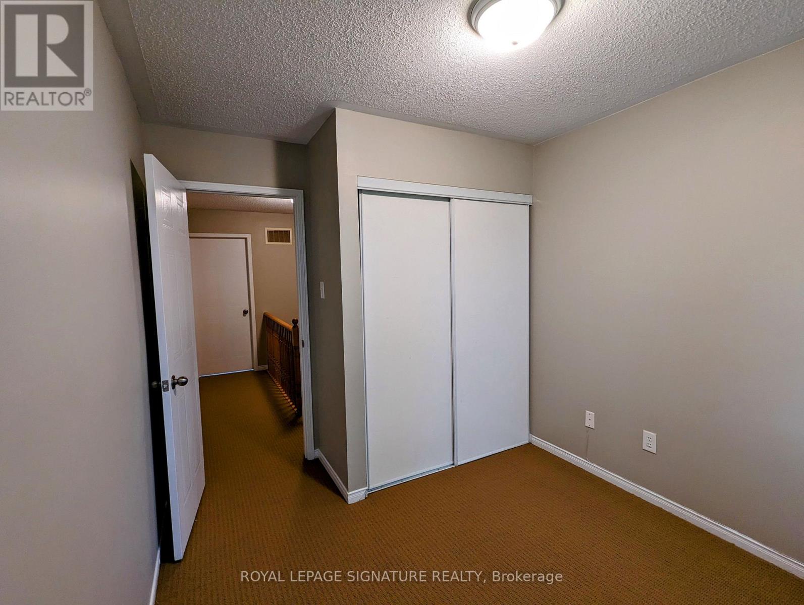 19 - 4861 Halfmoon Grove S, Mississauga, Ontario  L5M 7P7 - Photo 22 - W12945060