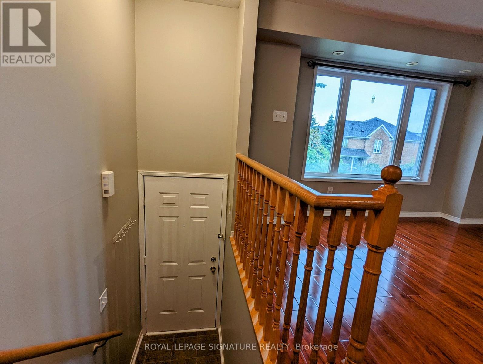 19 - 4861 Halfmoon Grove S, Mississauga, Ontario  L5M 7P7 - Photo 3 - W12945060