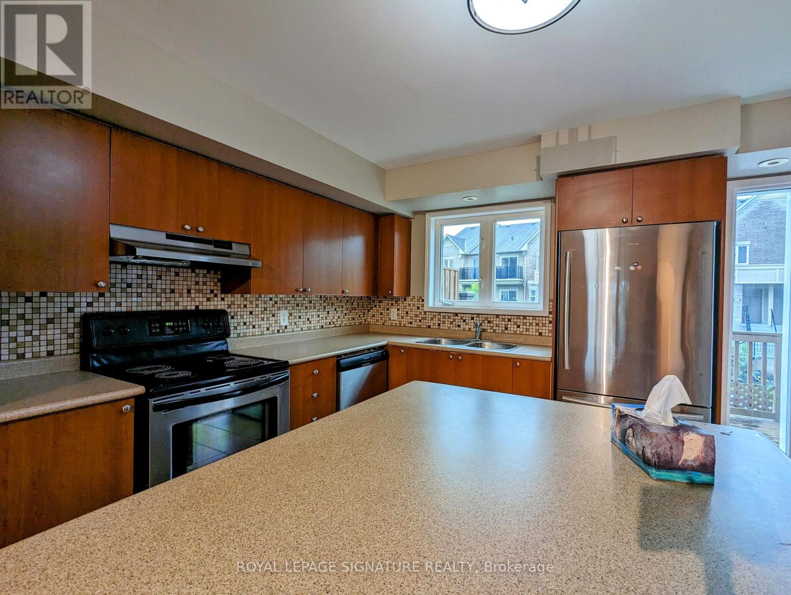 19 - 4861 Halfmoon Grove S, Mississauga, Ontario  L5M 7P7 - Photo 8 - W12945060