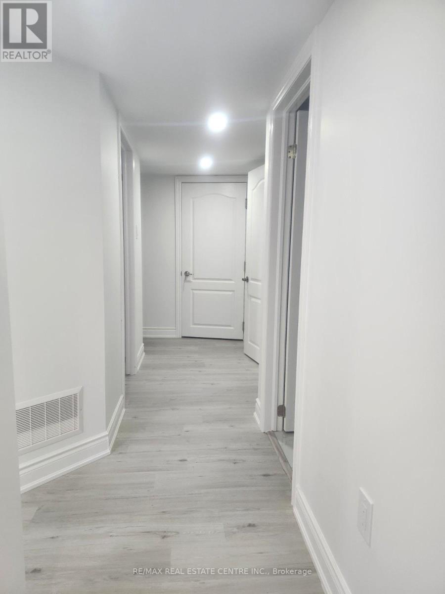 Bsmt1 - 1 Branigan Crescent, Halton Hills, Ontario  L0P 1K0 - Photo 7 - W12945074