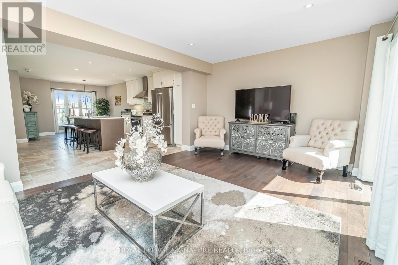 156 Church Street E, Halton Hills, Ontario  L7J 1L6 - Photo 12 - W12945080