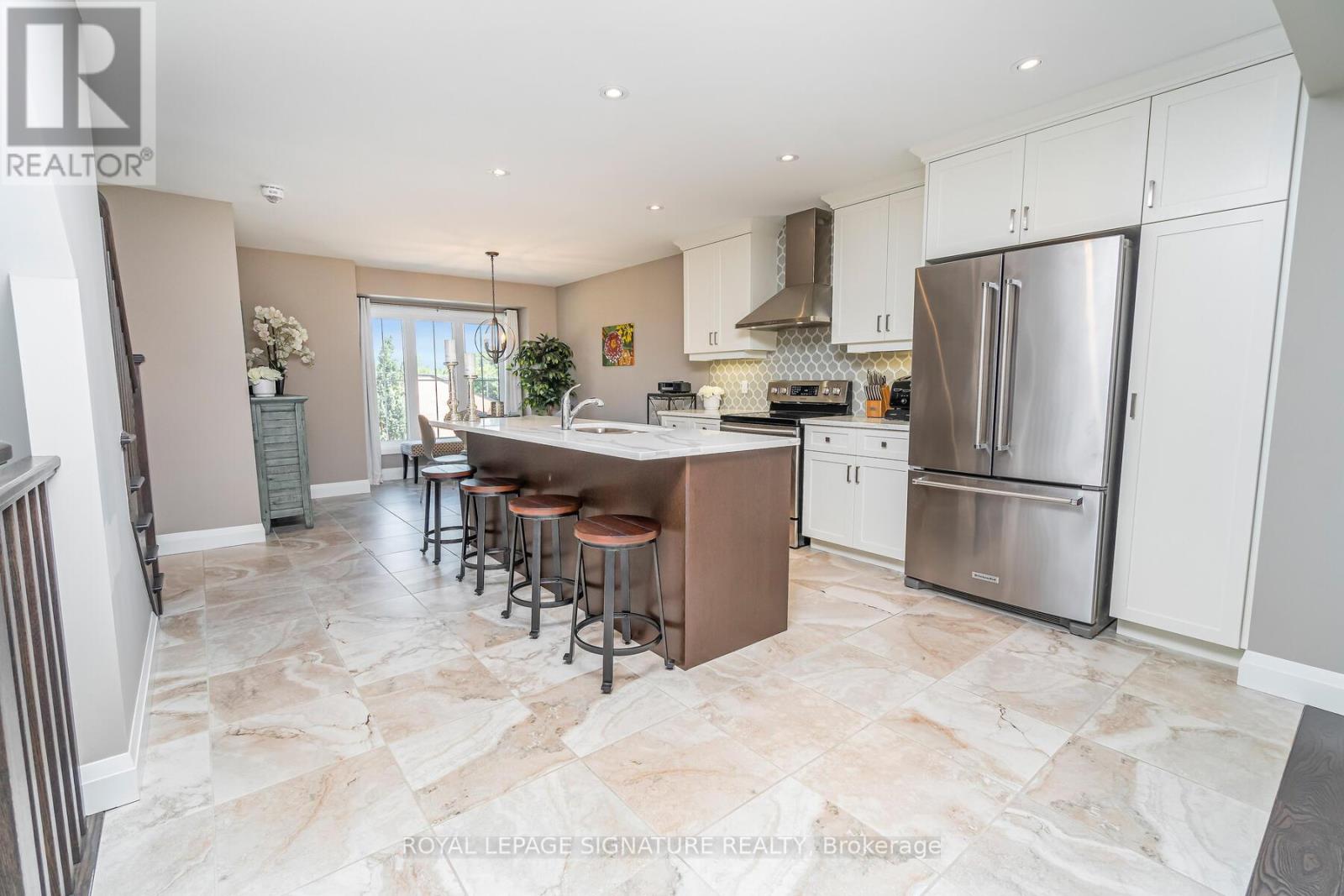 156 Church Street E, Halton Hills, Ontario  L7J 1L6 - Photo 14 - W12945080