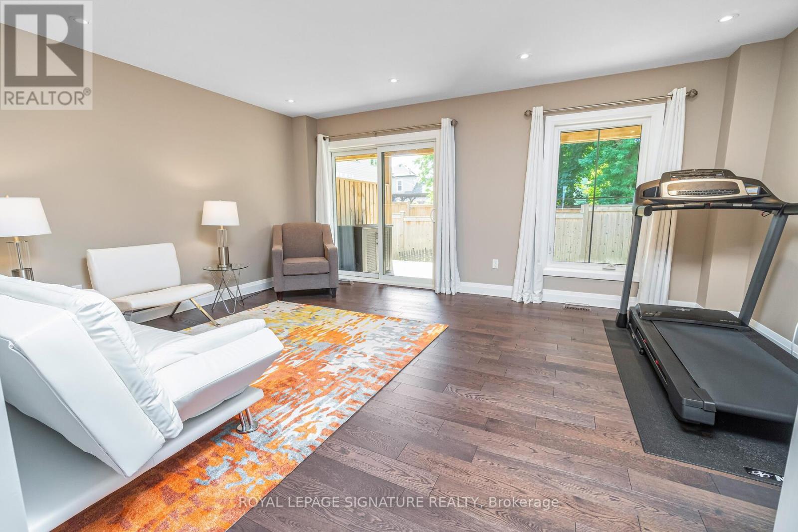 156 Church Street E, Halton Hills, Ontario  L7J 1L6 - Photo 6 - W12945080