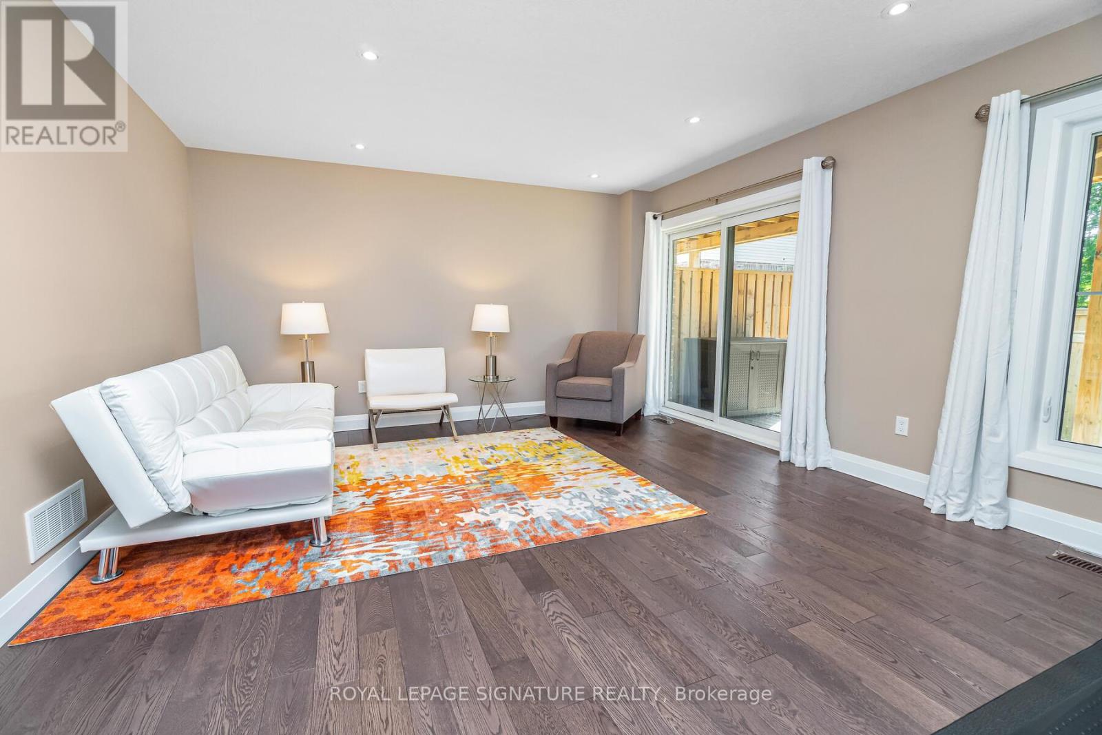 156 Church Street E, Halton Hills, Ontario  L7J 1L6 - Photo 7 - W12945080