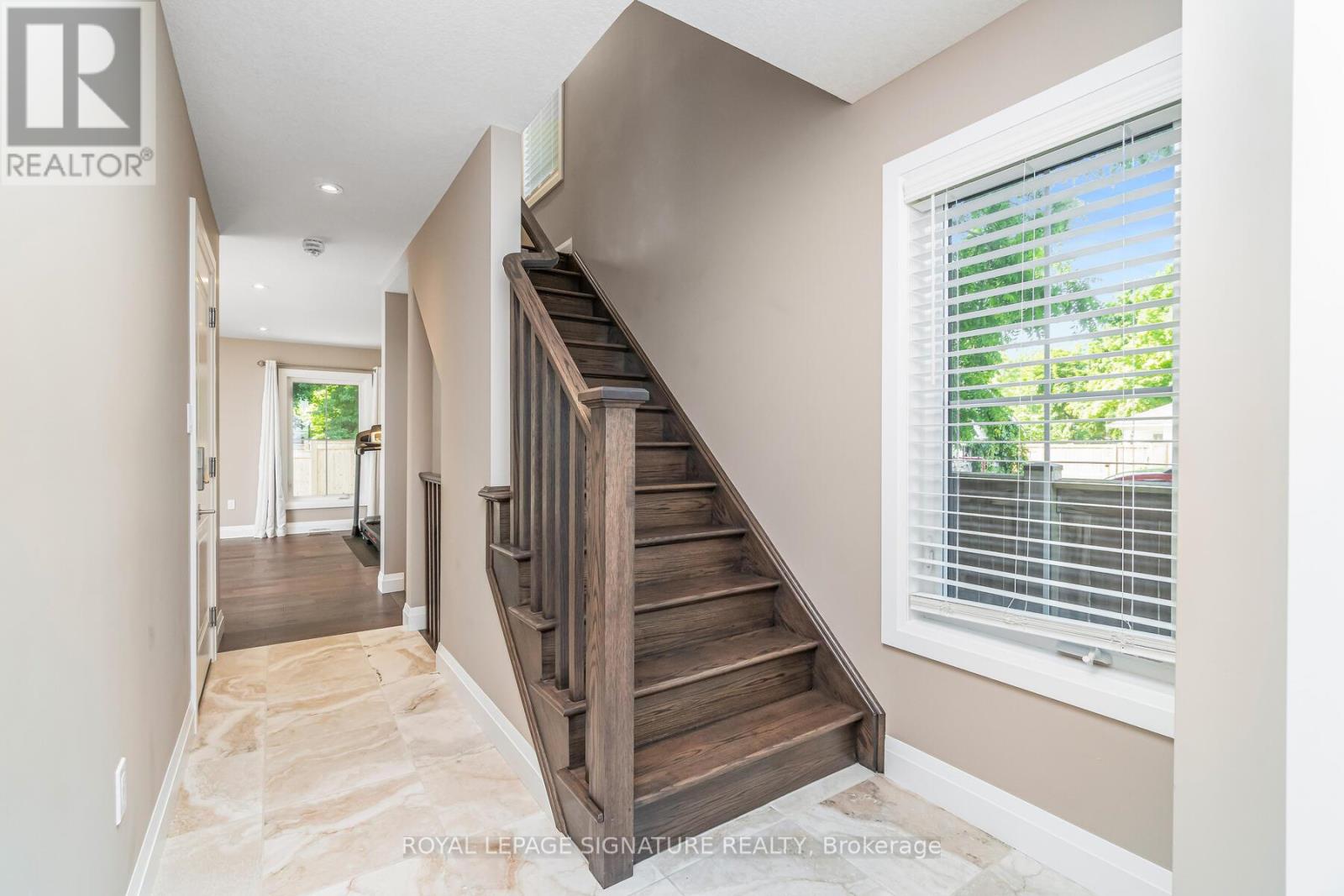 156 Church Street E, Halton Hills, Ontario  L7J 1L6 - Photo 9 - W12945080