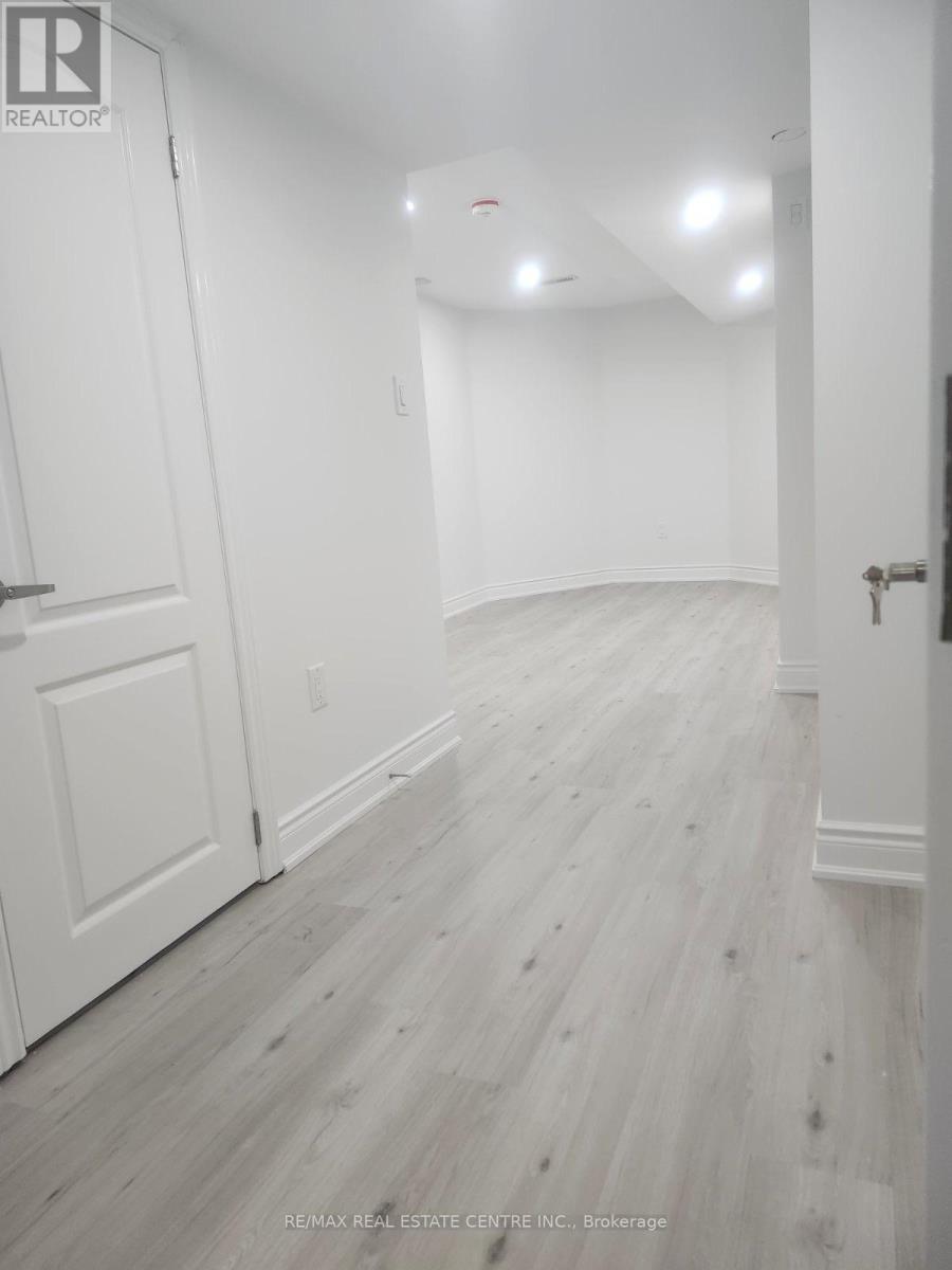 BSMT2 - 1 BRANIGAN CRESCENT, Halton Hills, Ontario