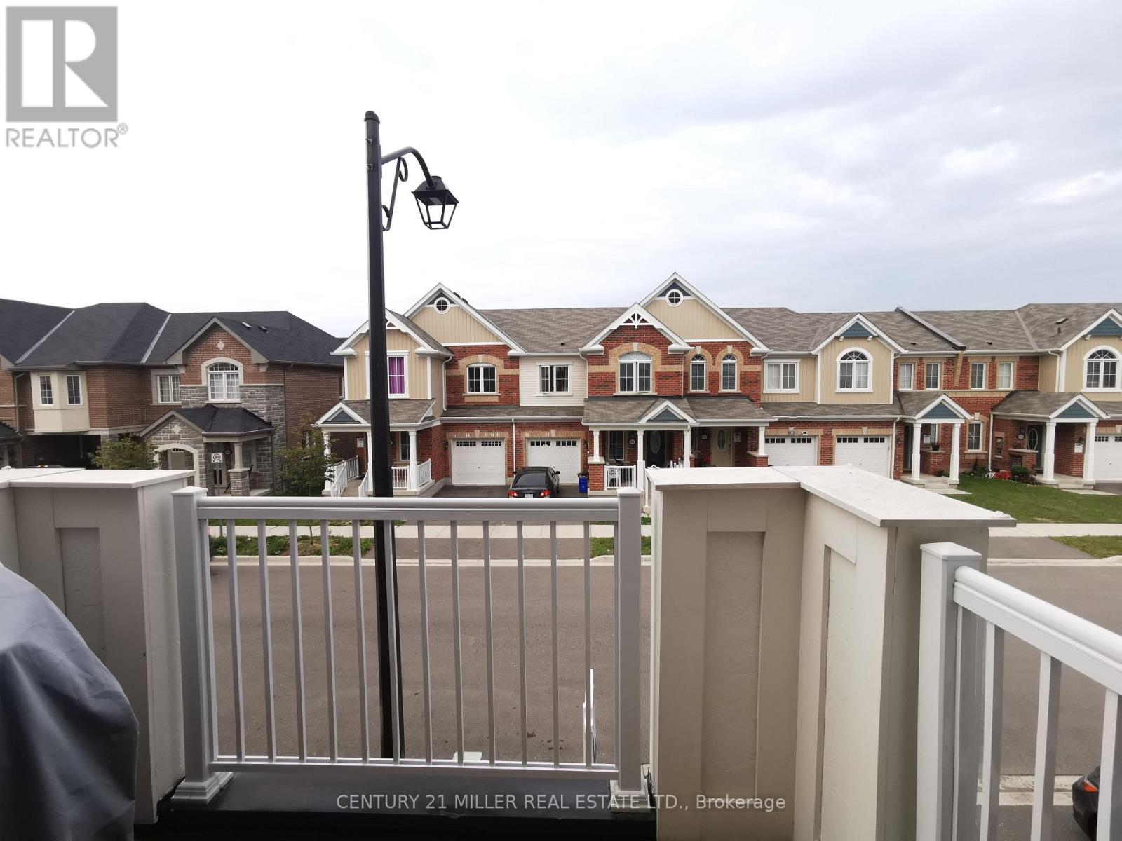 569 Laking Terrace, Milton, Ontario  L9T 9J3 - Photo 5 - W12945178