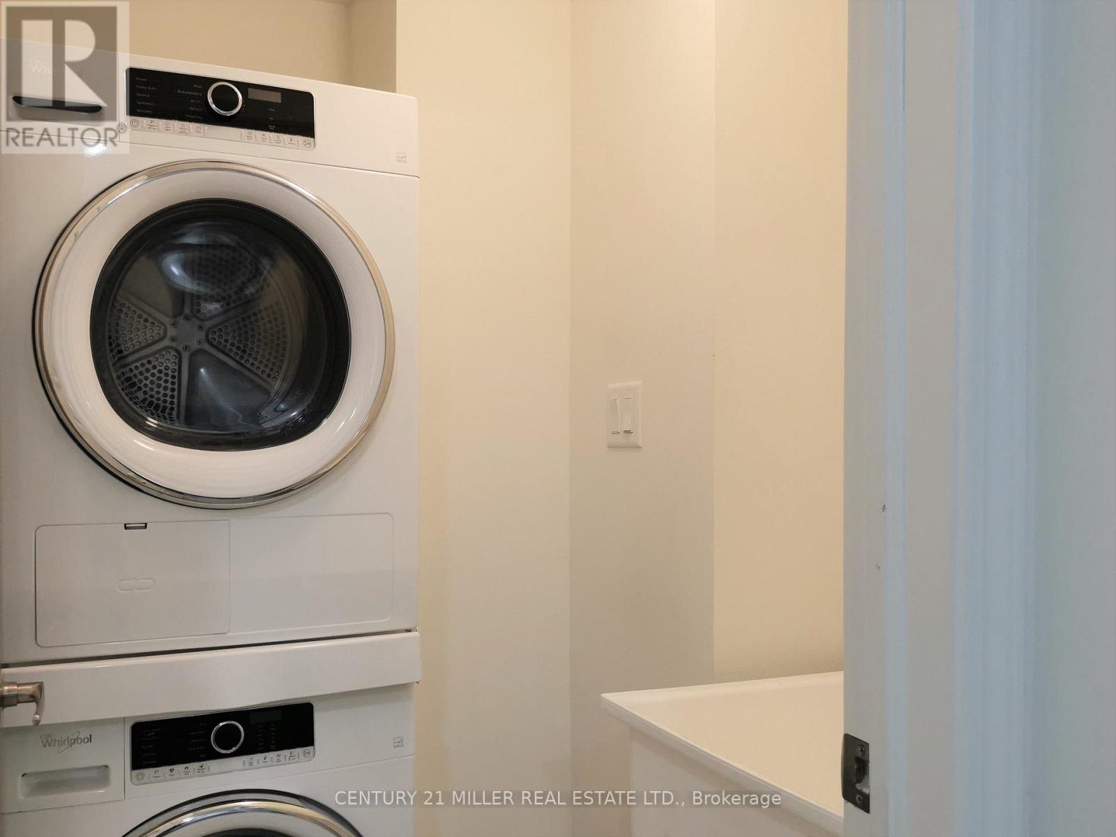 569 Laking Terrace, Milton, Ontario  L9T 9J3 - Photo 7 - W12945178