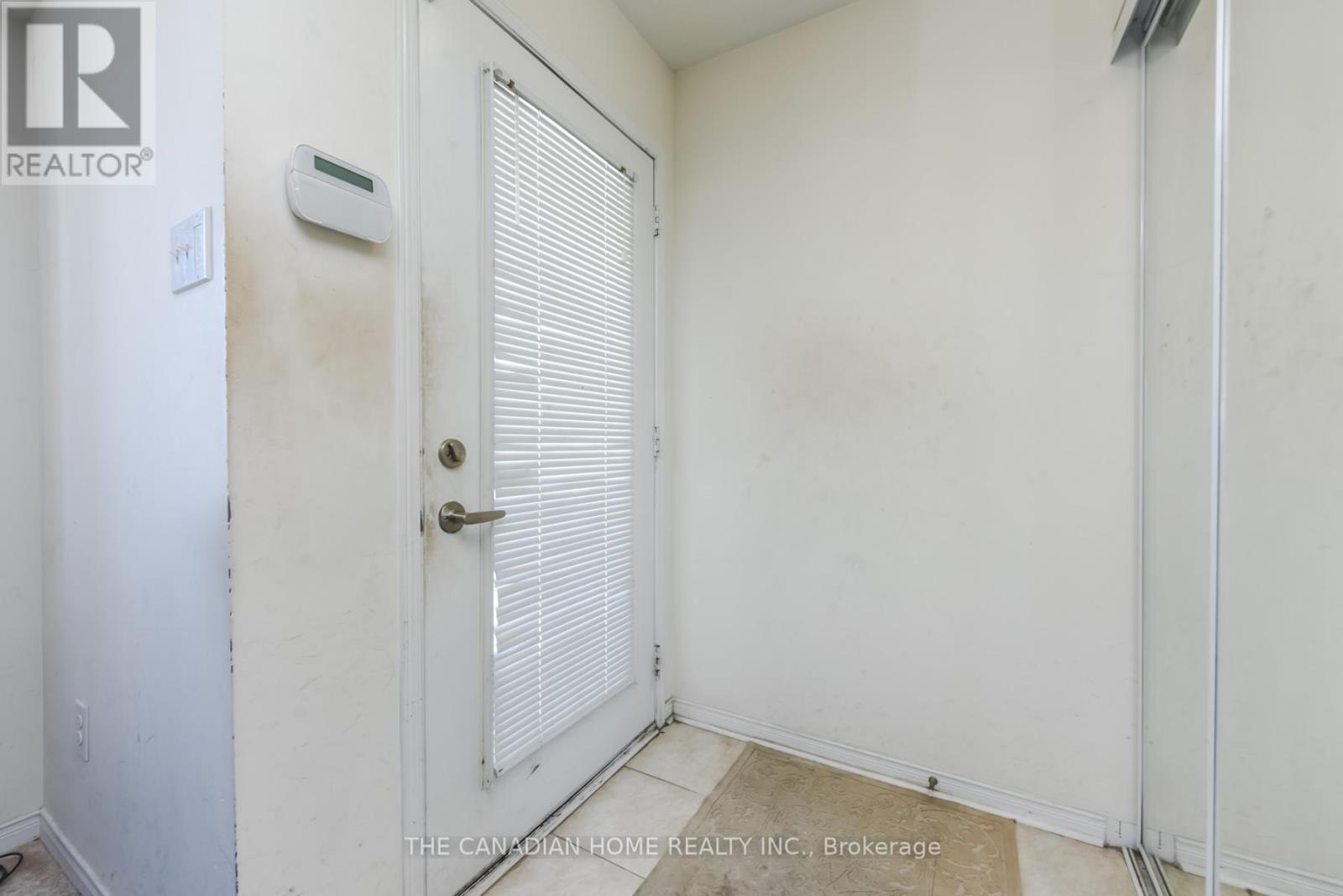 83 - 60 Fairwood Circle, Brampton, Ontario  L6R 0Y6 - Photo 10 - W12945180